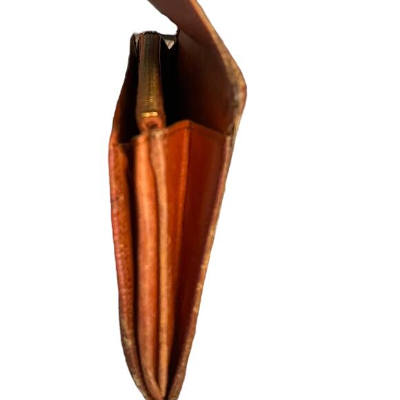 Louis Vuitton Brown Sarah Epi Wallet - Picture 11 of 12